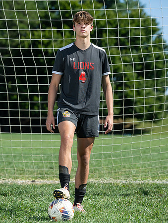 DulaneyMSoccer-00358