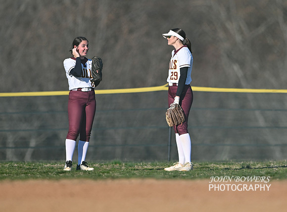 BullSoftball02111