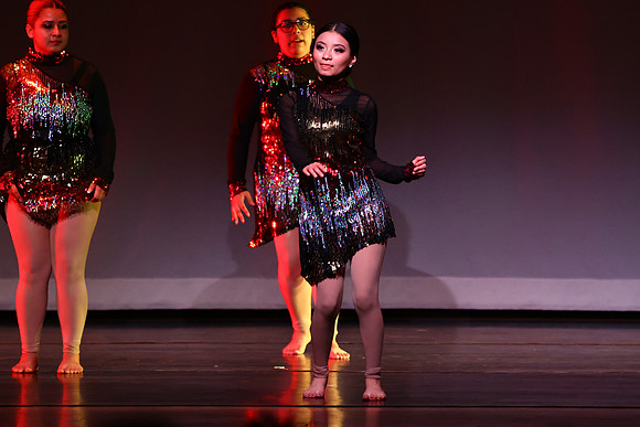 OMHSDance1037