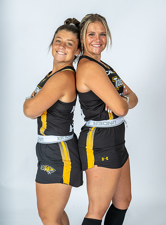 TU-FieldHockeyl-00130