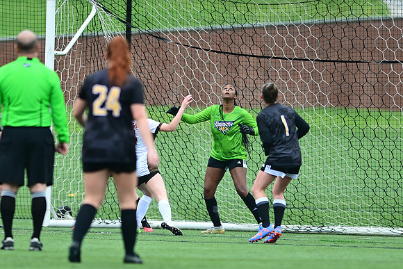 TU-Soccer2414