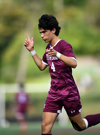Towson-v-FranklinSoccer0056