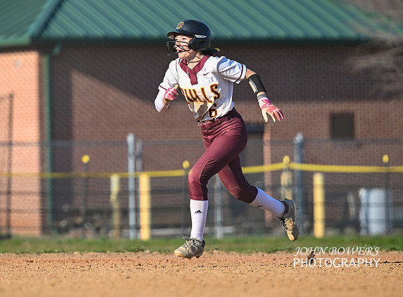 BullSoftball01359A