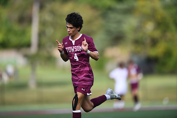 Towson-v-FranklinSoccer0055