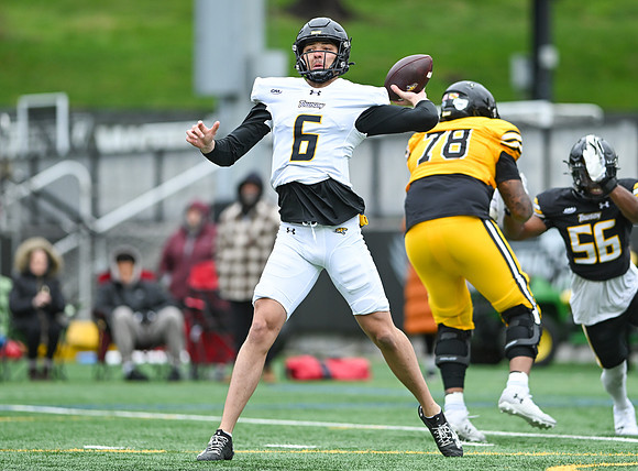 TowsonFB00570