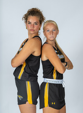 TU-FieldHockeyl-00124