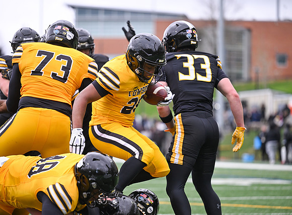 TowsonFB09649