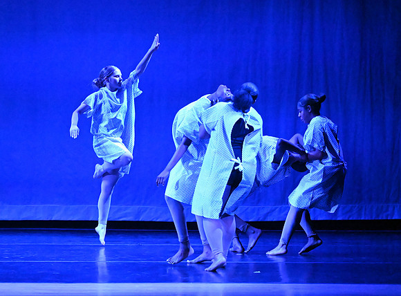 OMHSDance-03547