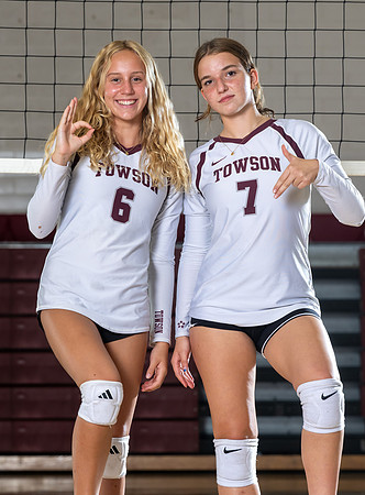 TowsonVolleyballJV00157