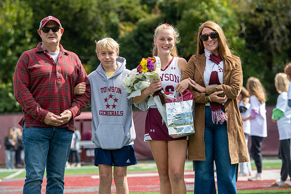 TowsonFH-Seniors (12 of 41)