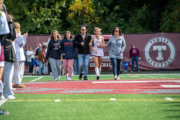 TowsonFH-Seniors (17 of 41)