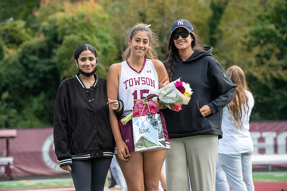 TowsonFH-Seniors (38 of 41)