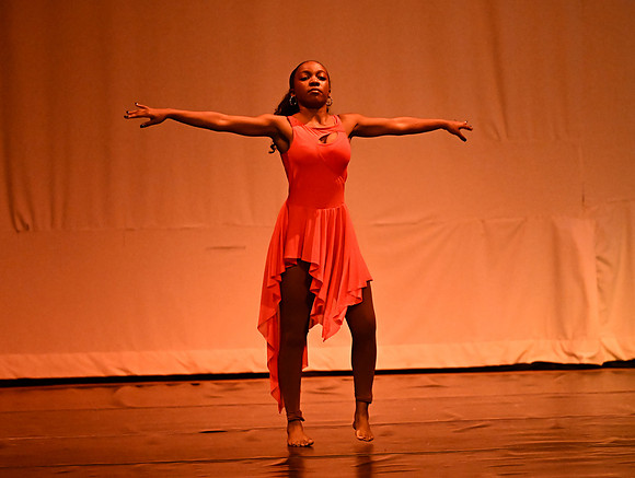 NTHSSeniorShowcase0835