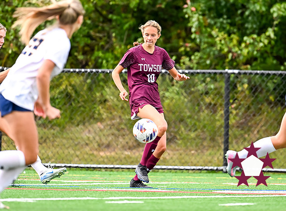 TowsonWSoccerSeniors00587
