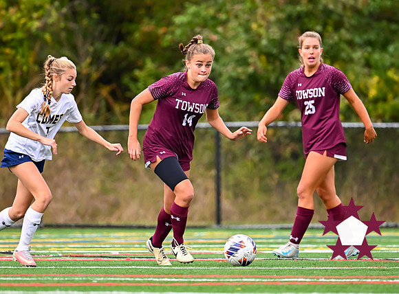 TowsonWSoccerSeniors00840