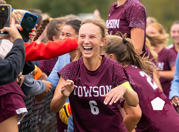 TowsonWSoccerSeniors02805