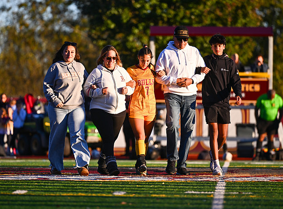 HerefordSeniorNight03597