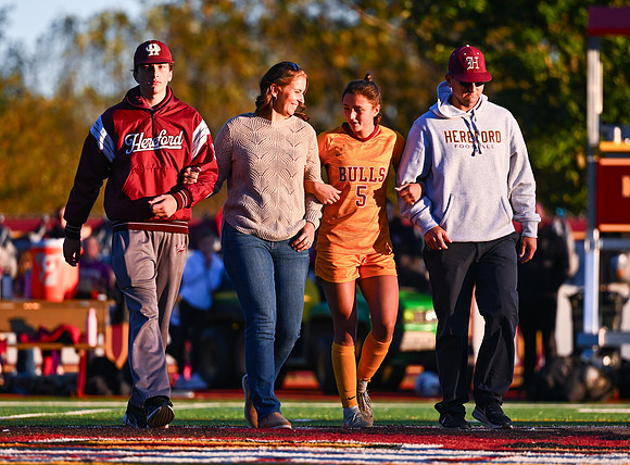 HerefordSeniorNight03648