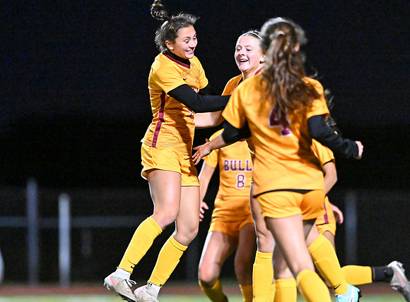 HerefordSeniorNight06898