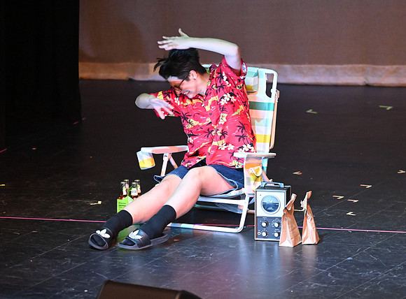 DualneyTheater00463