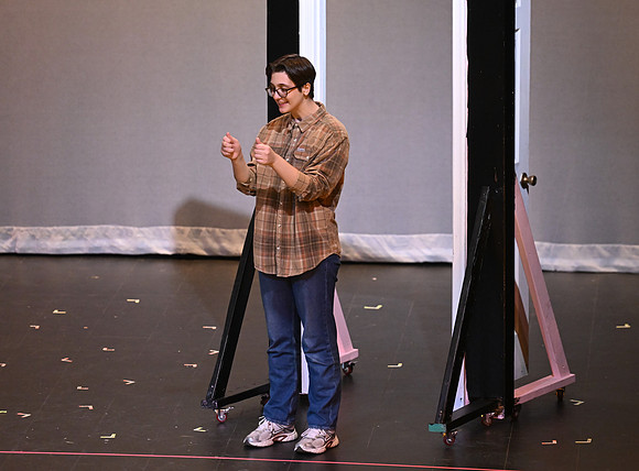 DualneyTheater00586