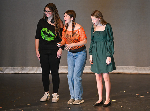 DualneyTheater00608