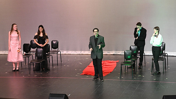 DualneyTheater00892