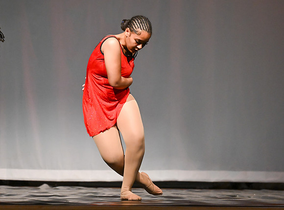 NewtownDance00706