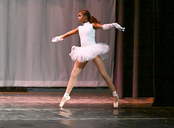 NewtownDance01212