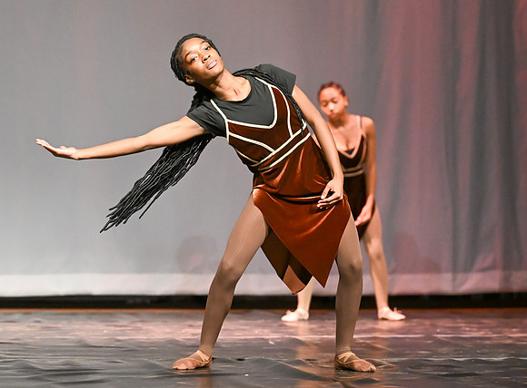 NewtownDance01313