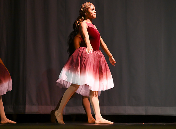 NewtownDance01517