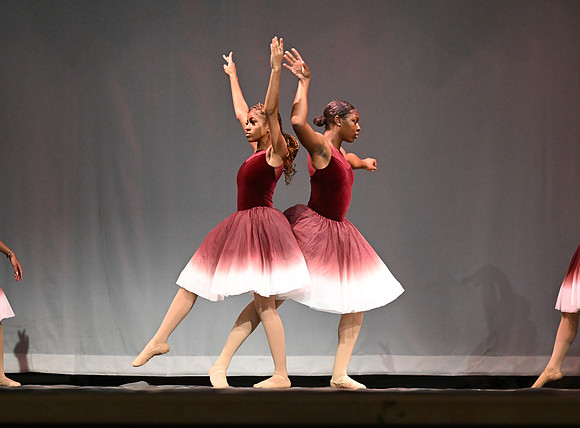 NewtownDance01531