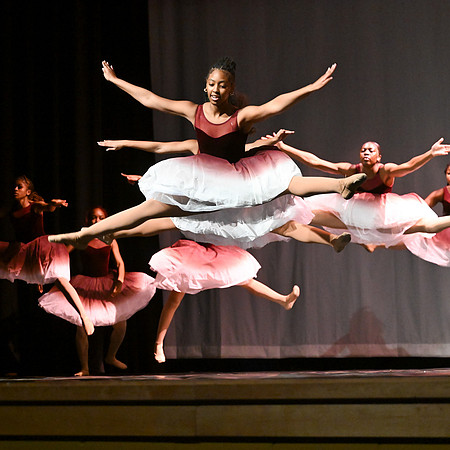 NewtownDance01625