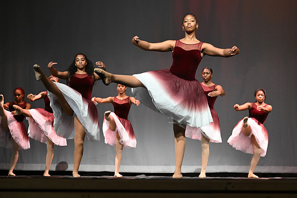 NewtownDance01591