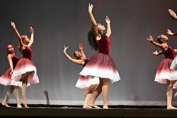 NewtownDance01613