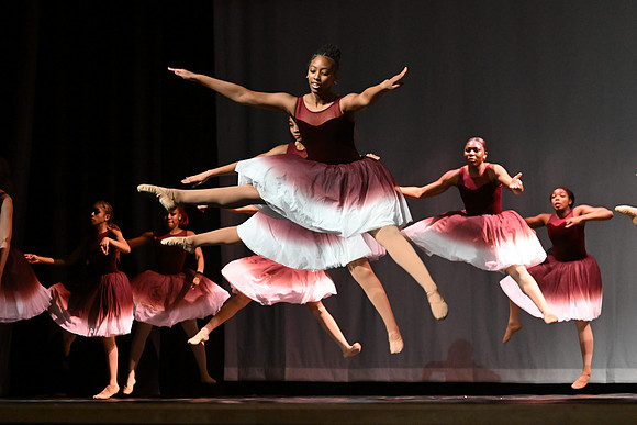 NewtownDance01624