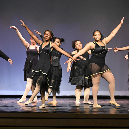 NewtownDance01975