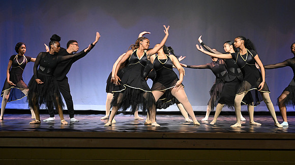NewtownDance01985