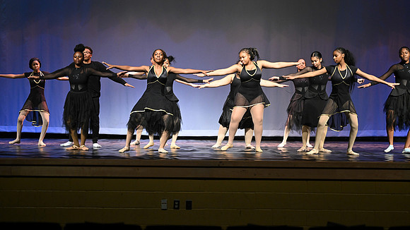NewtownDance01988