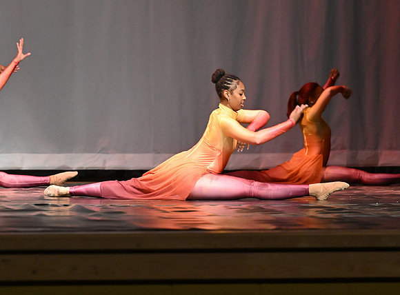 NewtownDance02202