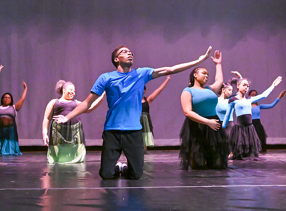 NewtownDance02323