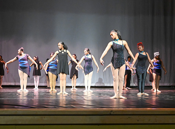 NewtownDance02367