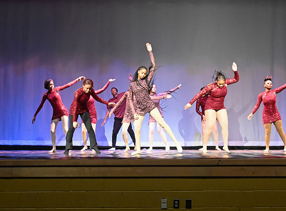 NewtownDance02377
