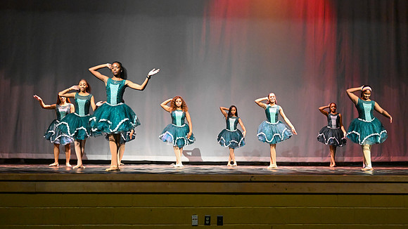 NewtownDance02509