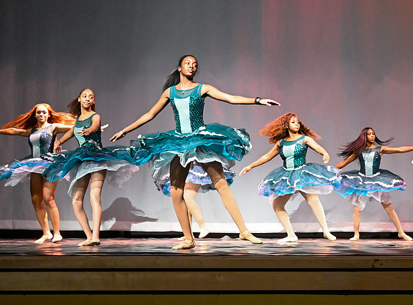 NewtownDance02531