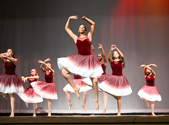 NewtownDance02867