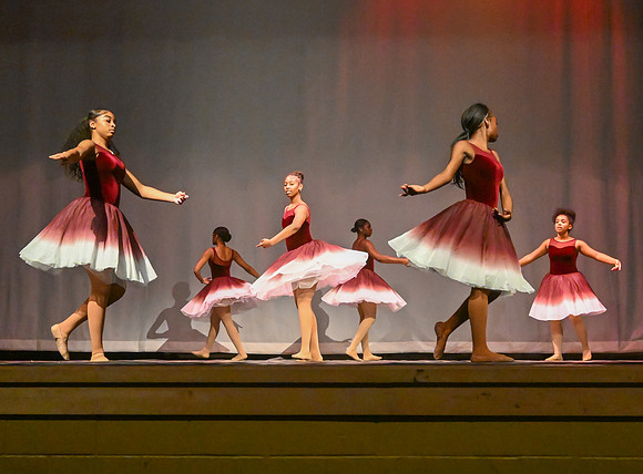 NewtownDance02903