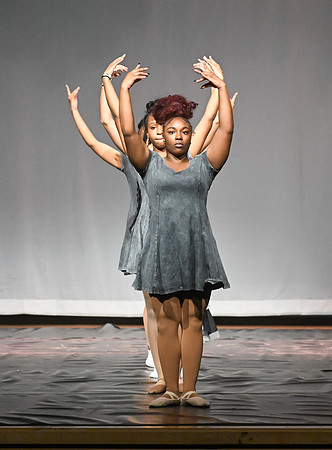 NewtownDance03116