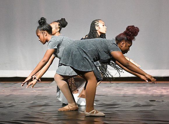 NewtownDance03134