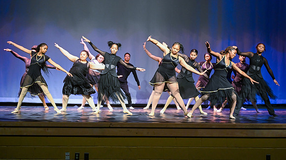 NewtownDance03250
